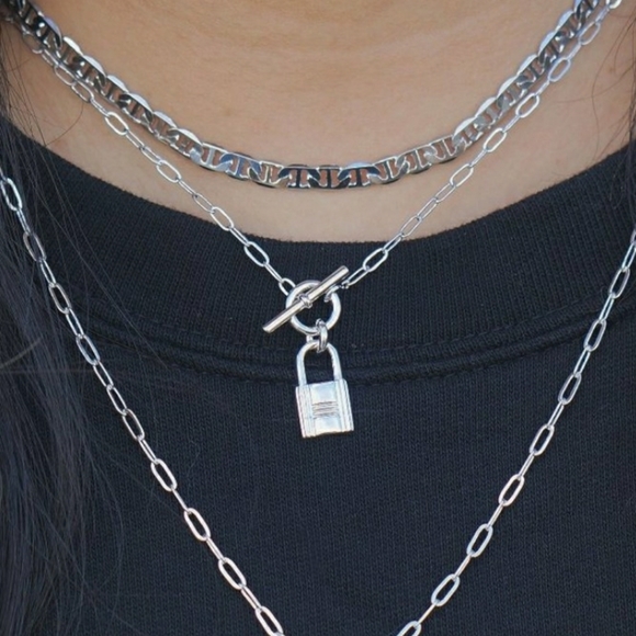 NEW Paperclip Lock Toggle Chain Necklace - Picture 8 of 8